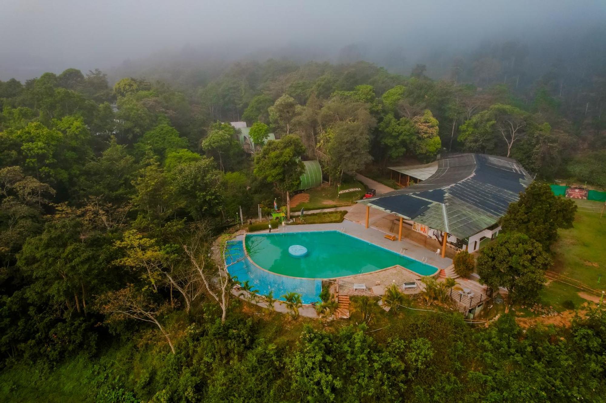 Mookanana Jungle Resort And Spa Гассан Екстер'єр фото